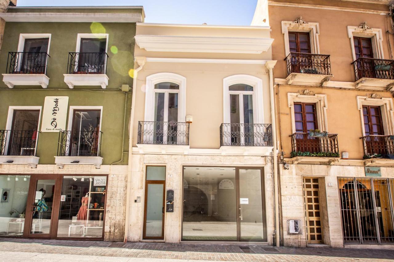 Maison Garibaldi كالياري المظهر الخارجي الصورة